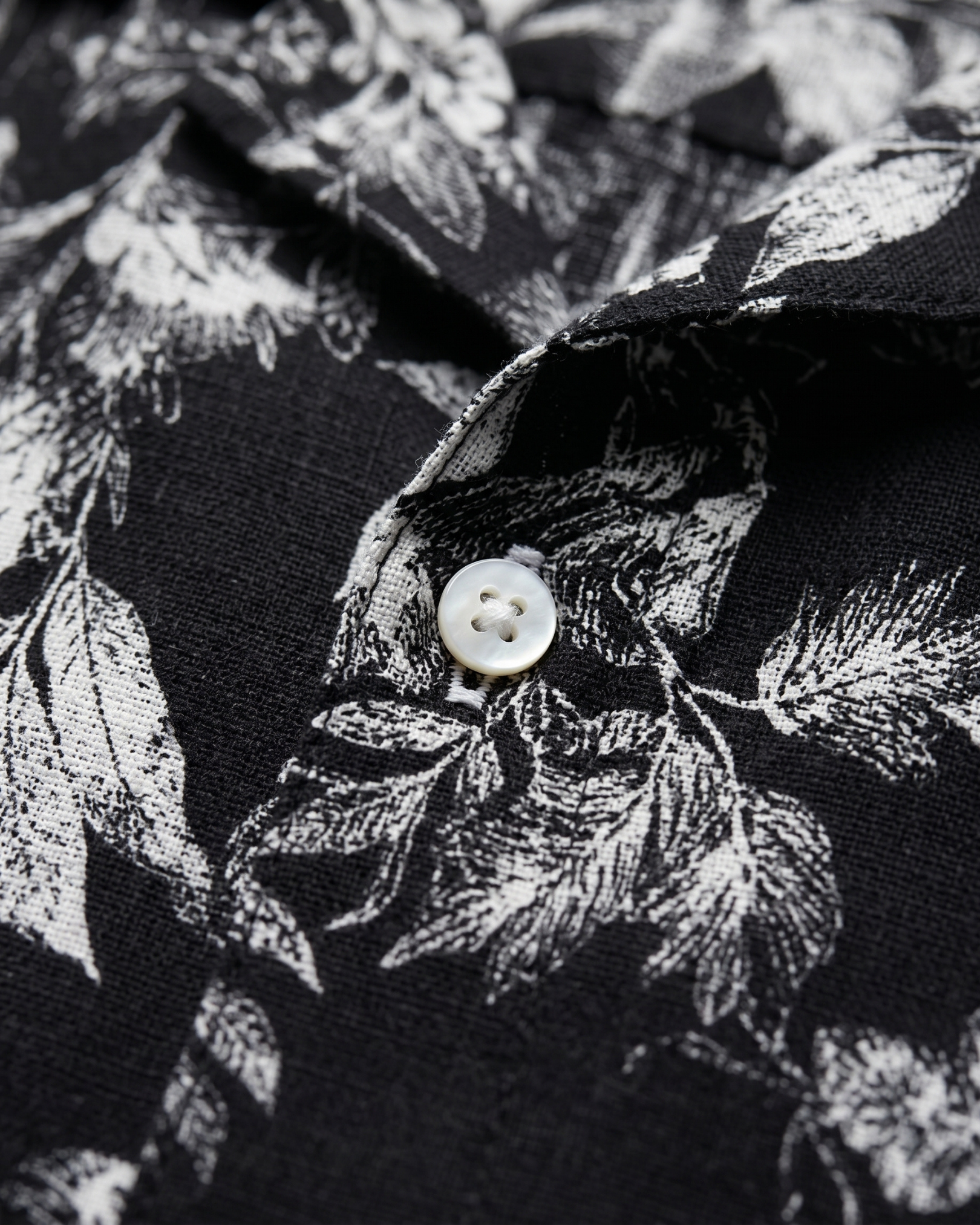 Azzurro Botanical Shirt - Midnight Botanica